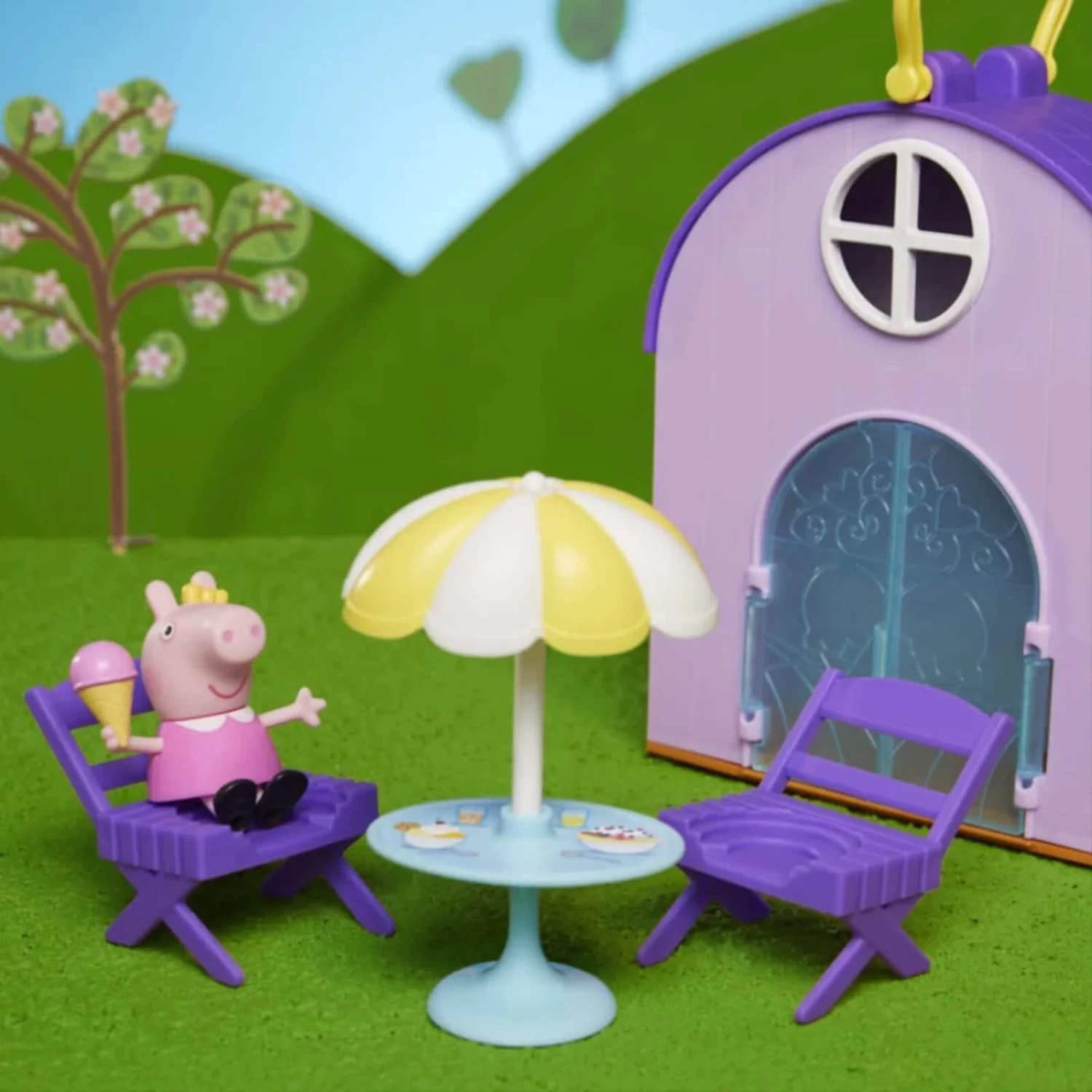 Peppa Pig Peppa's Ice Cream Shop Playset 6 Piece 6 Peppa Pig Peppa's Ice Cream Shop Playset 6 Piece - Image 6