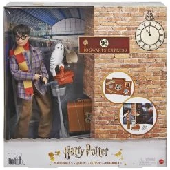 Harry Potter Hogwarts Express Platform Playset Doll Owl Luggage