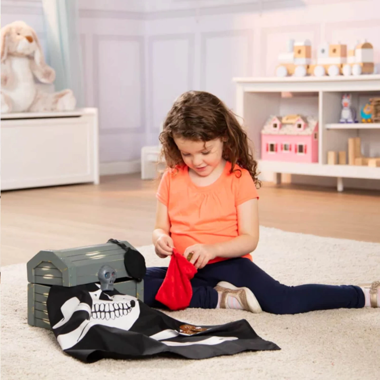 Melissa & Doug Wooden Pirate Chest Set Treasure Eye Patch Bandana 4 Melissa & Doug Wooden Pirate Chest Set Treasure Eye Patch Bandana - Image 4