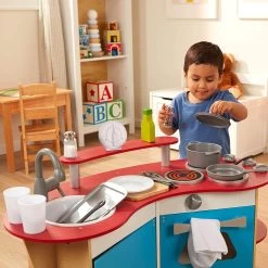 Melissa & Doug Cooks Corner Wooden Kitchen Hob Oven Fridge 91cm 5 Melissa & Doug Cooks Corner Wooden Kitchen Hob Oven Fridge 91cm -Trendy Toy Store HEA13950 3 opt